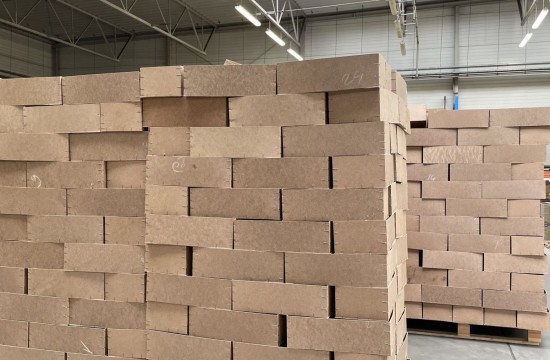 Opakowania z płyt pilśniowych producenta SORDREW