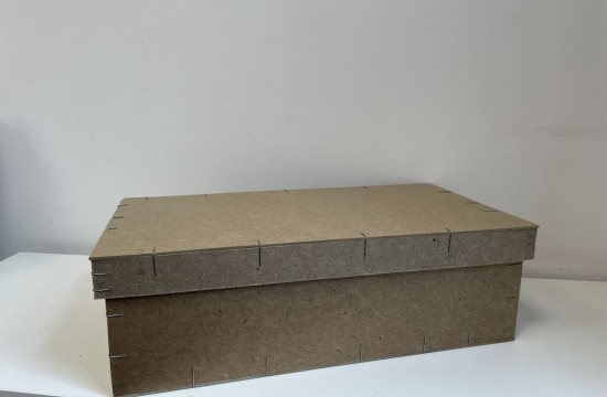 Zamknięte pudełko z płyty pilśniowej - SORDREW