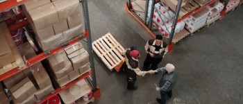 Funkcja magazynowa drewnianych opakowań transportowych